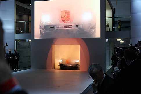 Detroit Auto Show Porsche